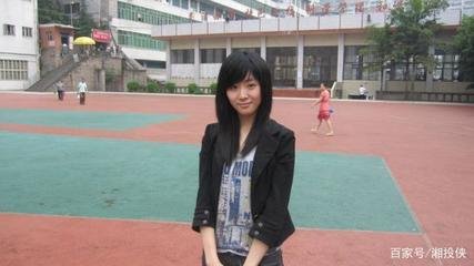 deepseek选股器功能使用方法_: 群众讨论的话题，你又怎么看待？